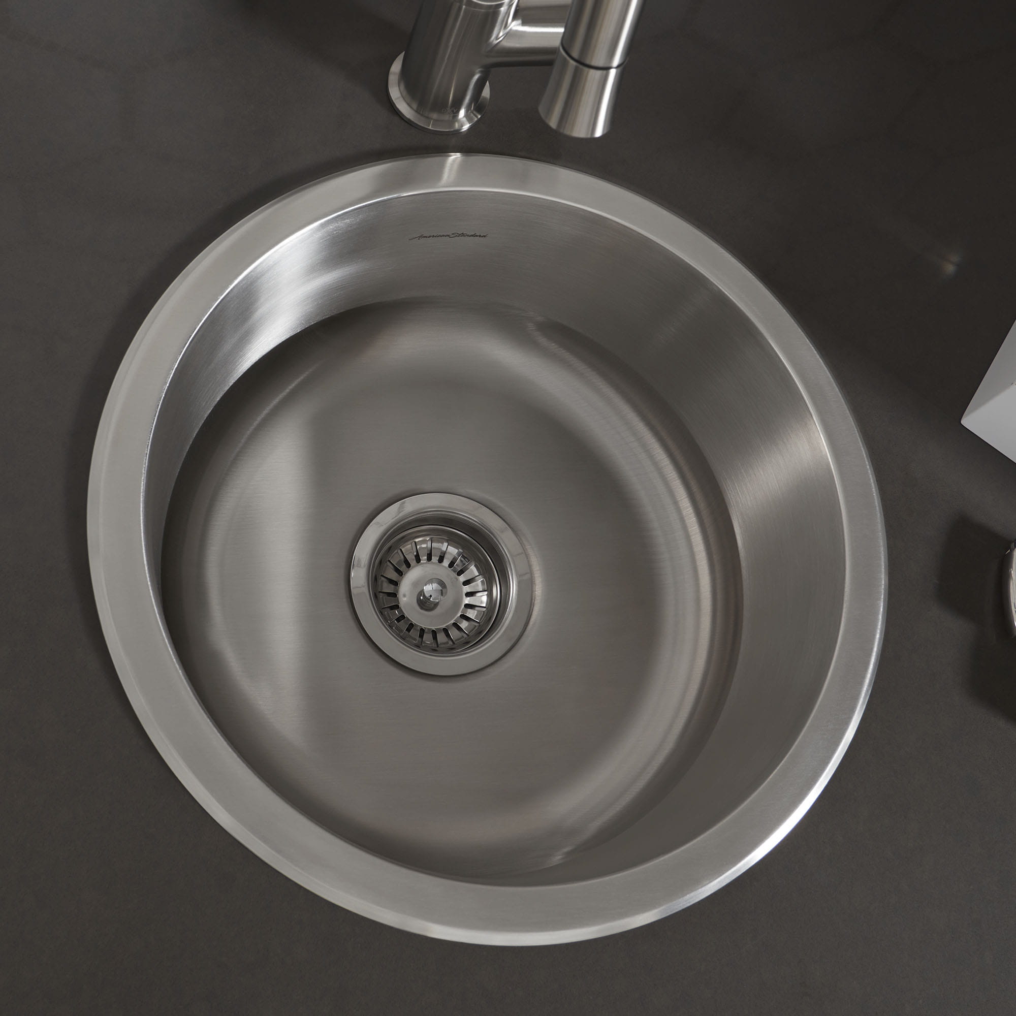 Portsmouth® 16 x 16Inch Stainless Steel Undermount Round Single Bowl Kitchen Sink